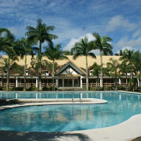 Pineapple Island Resort Daet Exteriör bild